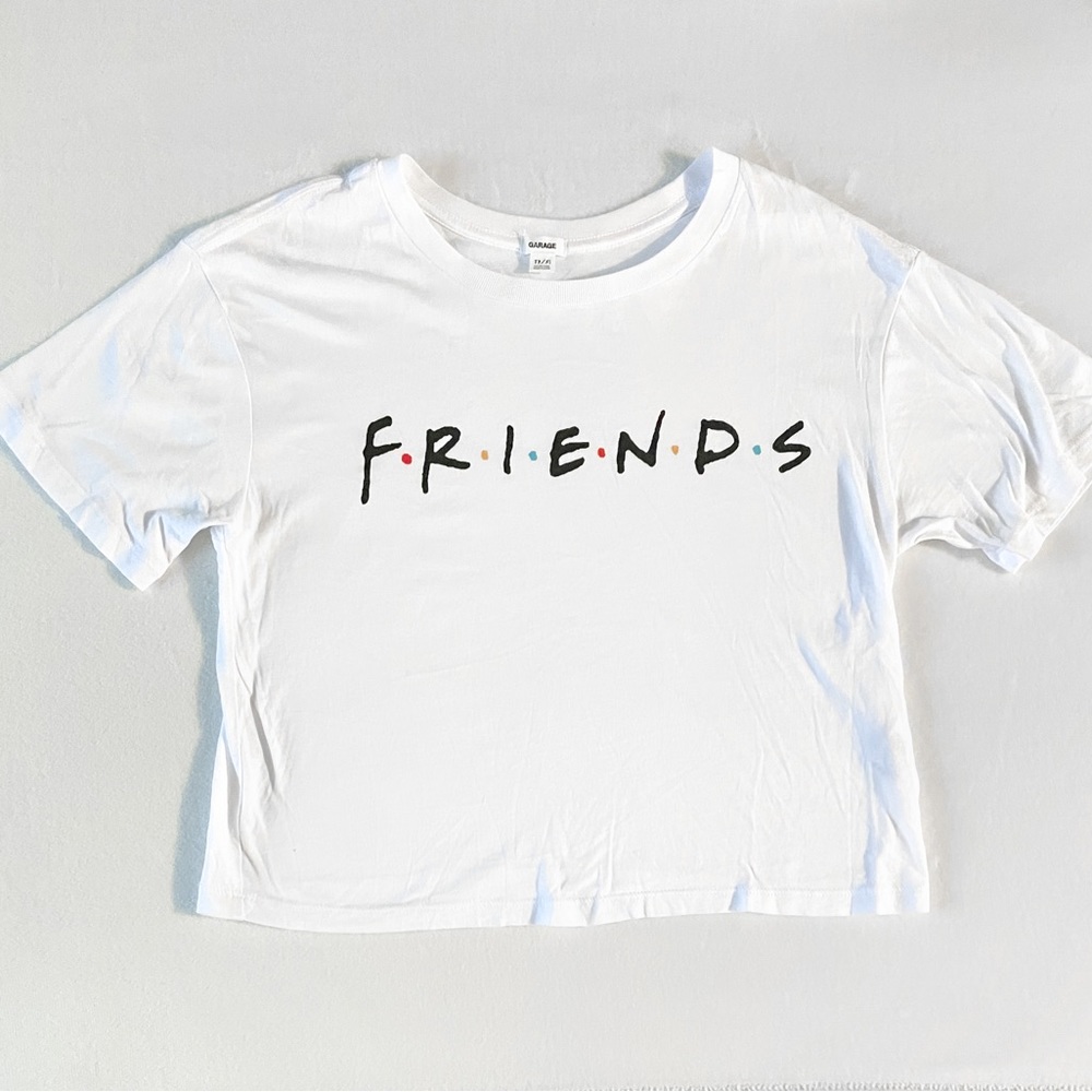FRIENDS graphic tee